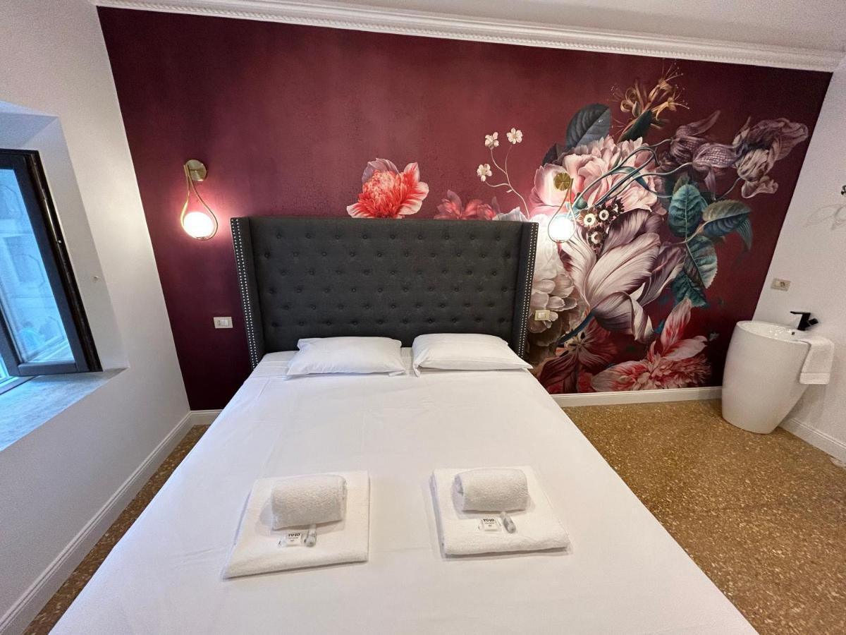 Raffaello'S Place Рим Екстериор снимка